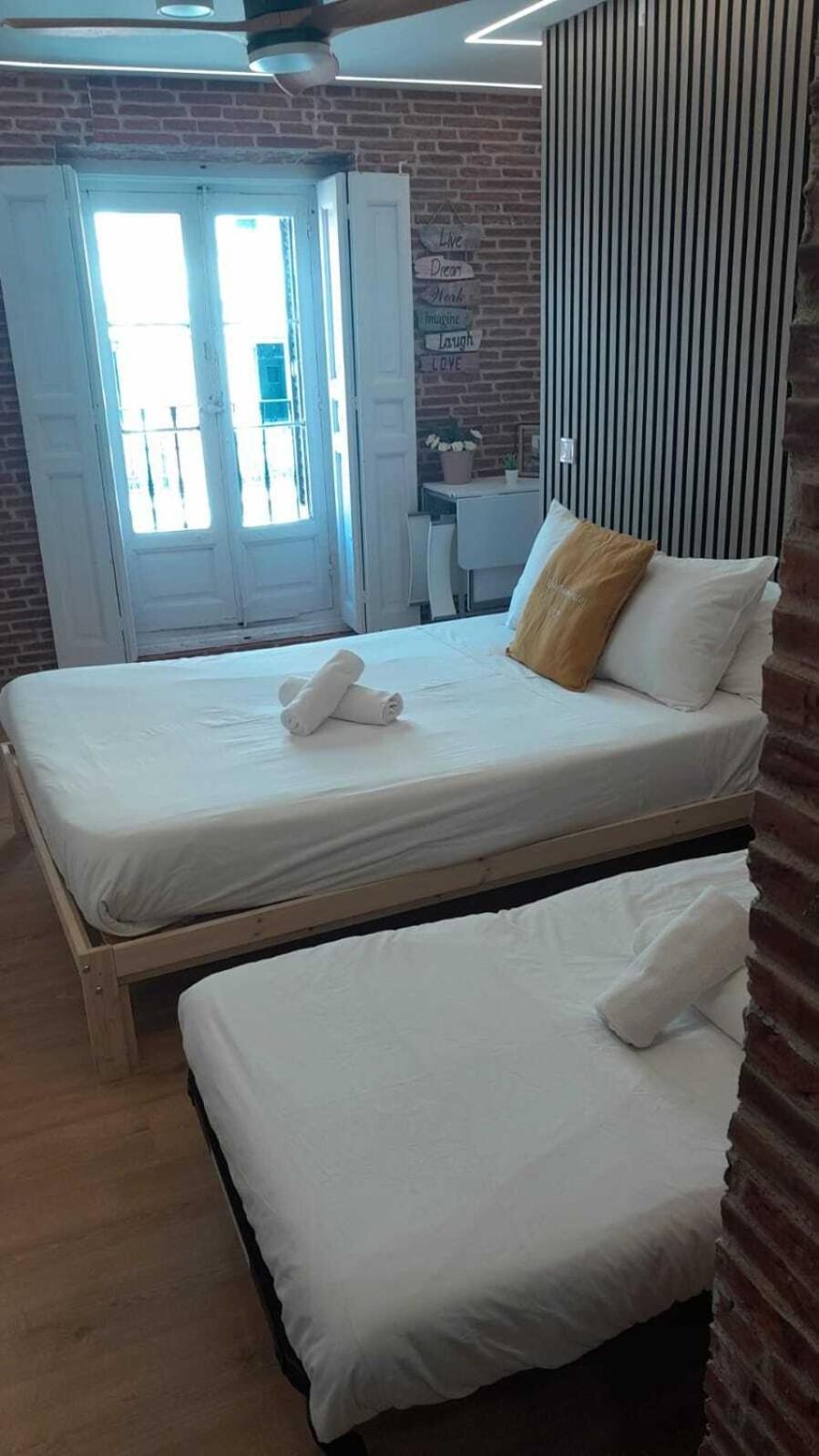 Apartamentos Preciados Madrid Phòng bức ảnh